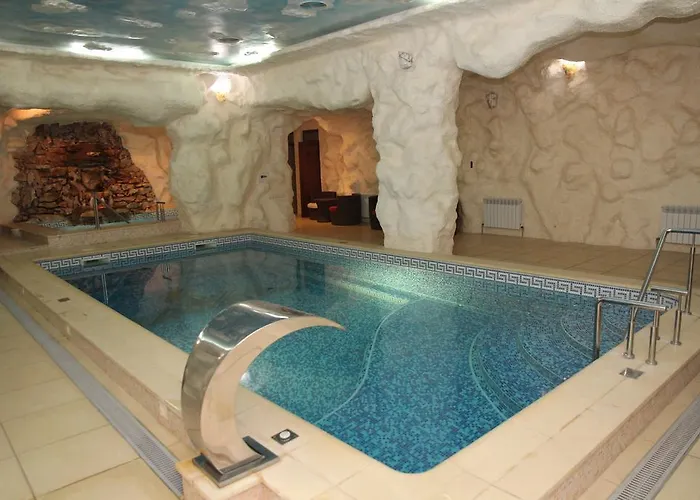 Kleopatra VipГотель